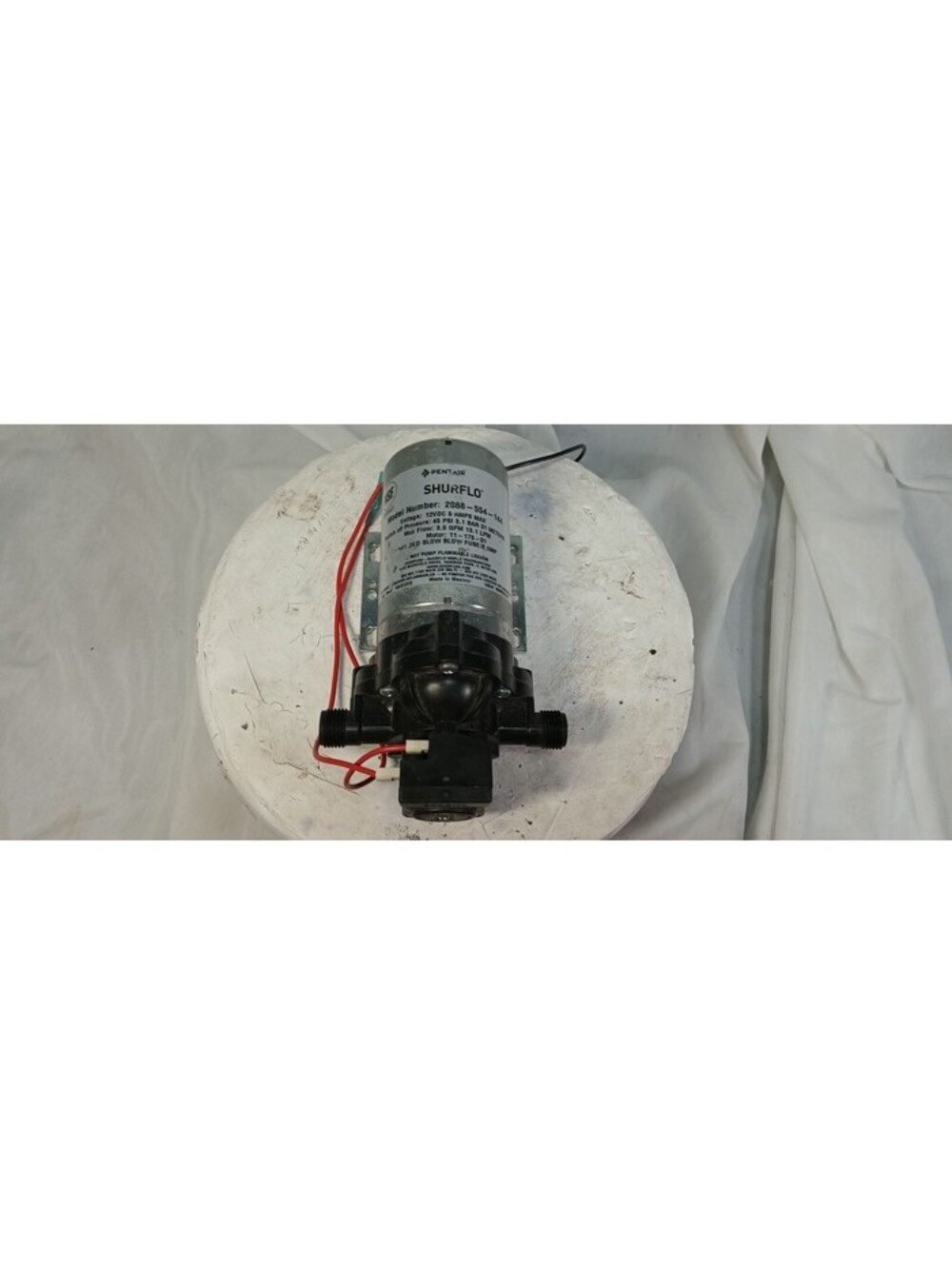 Pentair Shurflo 2088 12V DC Water Pump 3.5 GPM 45 PSI RV Marine Boat As-Is